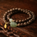 Buddha energy stone,Zen,feng shui,Bring Wealth,Pixiu,Agarwood bracelet