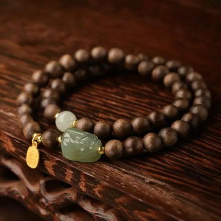 Buddha energy stone,Zen,feng shui,Bring Wealth,Pixiu,Agarwood bracelet