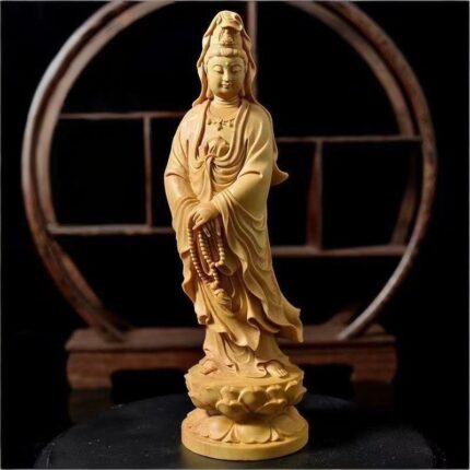 Buddhist Feng Shui Deity Figurine Chinese Arborvitae Wood Statue Of Guanyin Bodhisattva