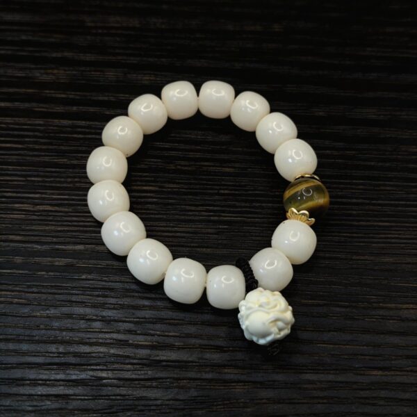 Bodhi Seed Bracelet with Guardian Charm，bodhi seed bracelet