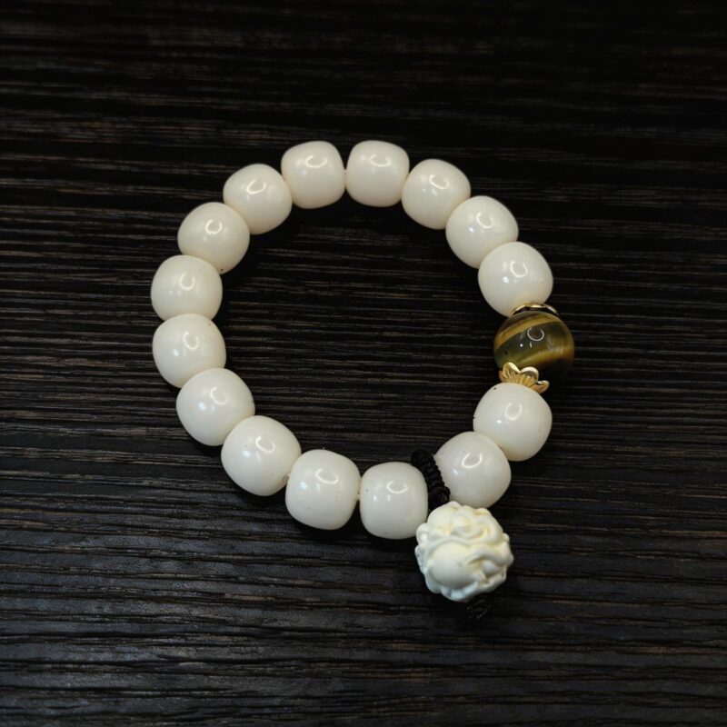 Bodhi Seed Bracelet with Guardian Charm，bodhi seed bracelet